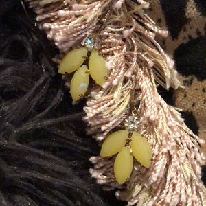 Fun Faceted Acrylic Crystal lightweight pale creamy yellow dangling earrings
